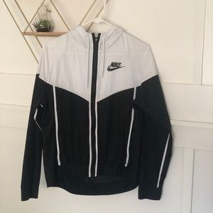 Nike windbreaker